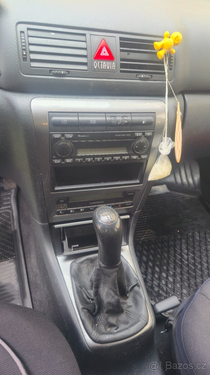 Škoda Octavia TOUR - 2