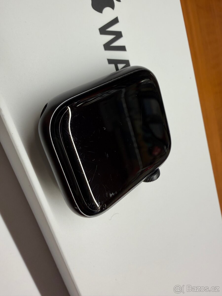 Apple Watch SE 40mm - 2