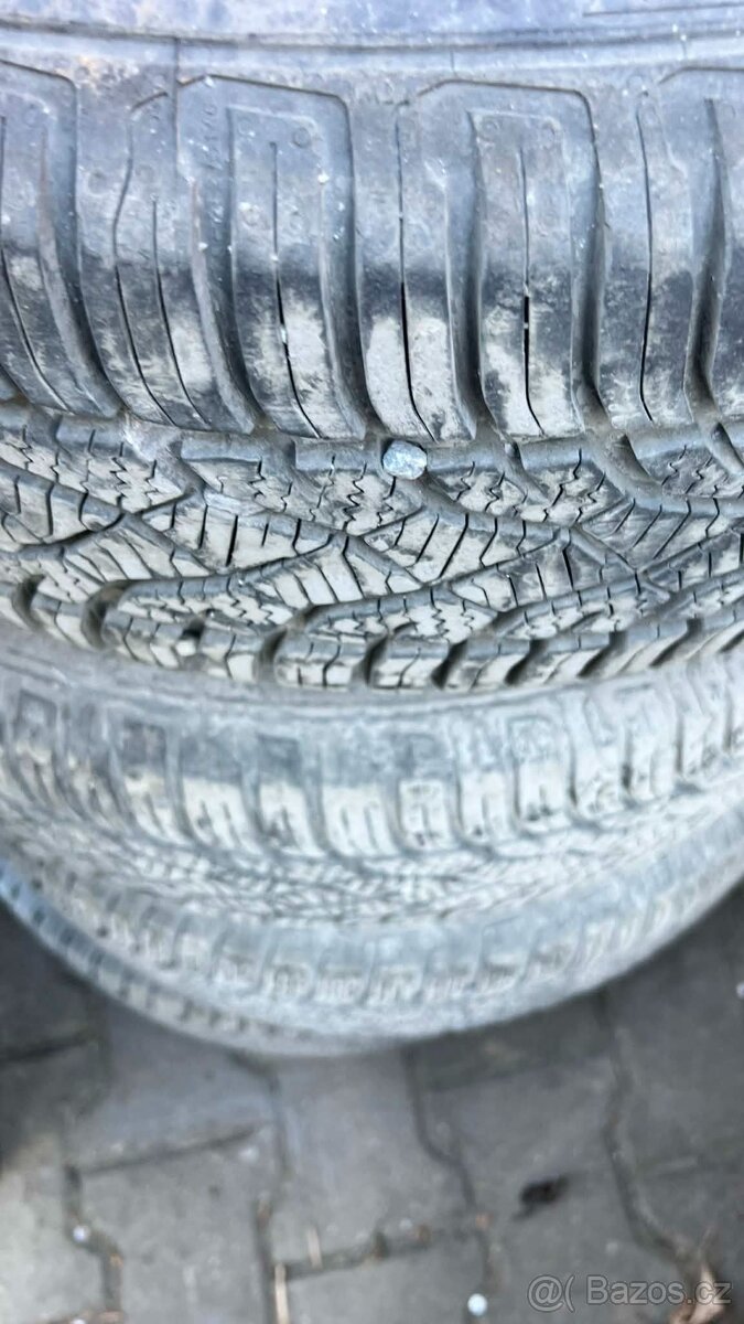 sada celoročních kol Octavia 195/65 R15 - 2