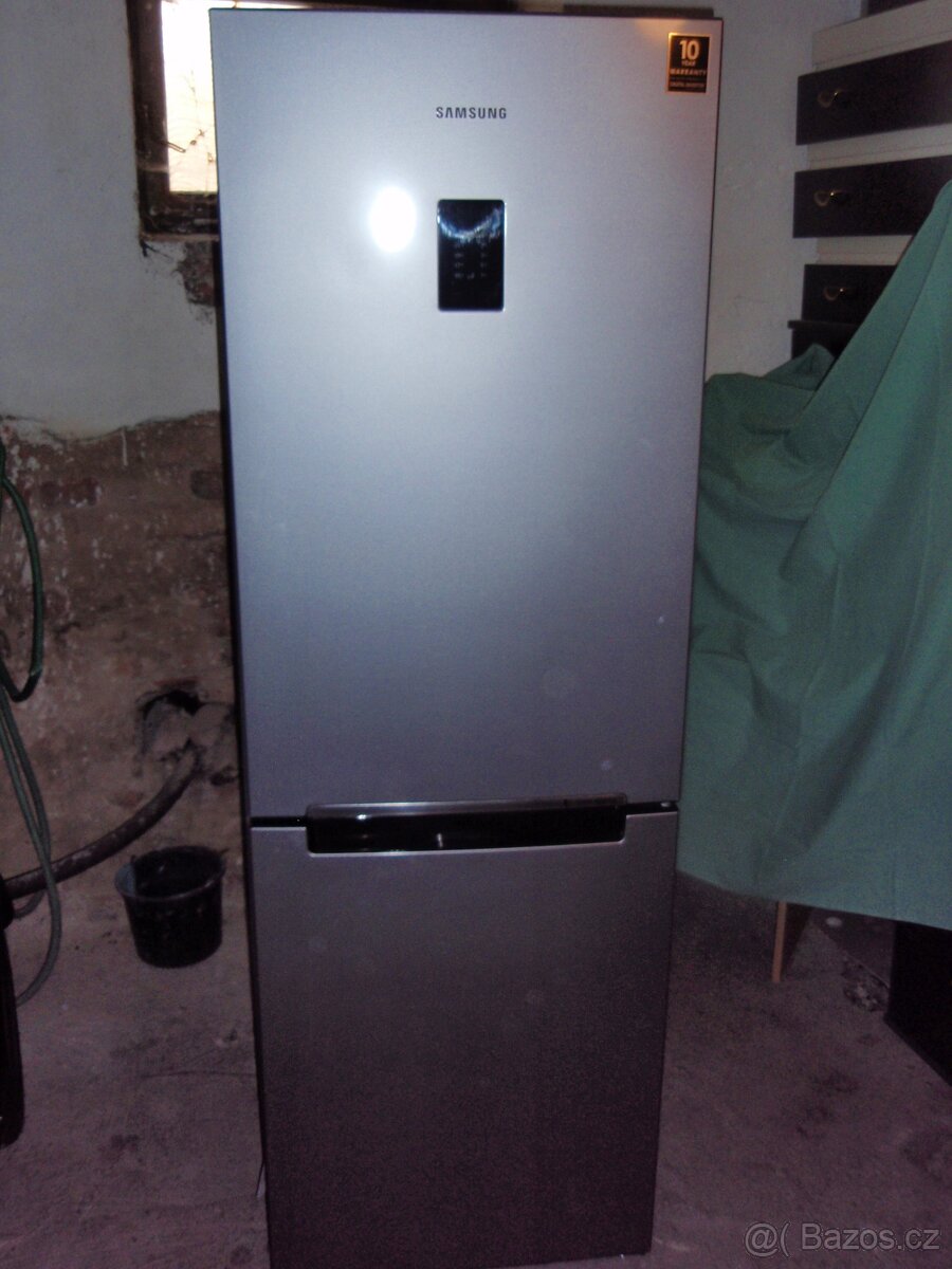 Chladnička s mrazákem - 2