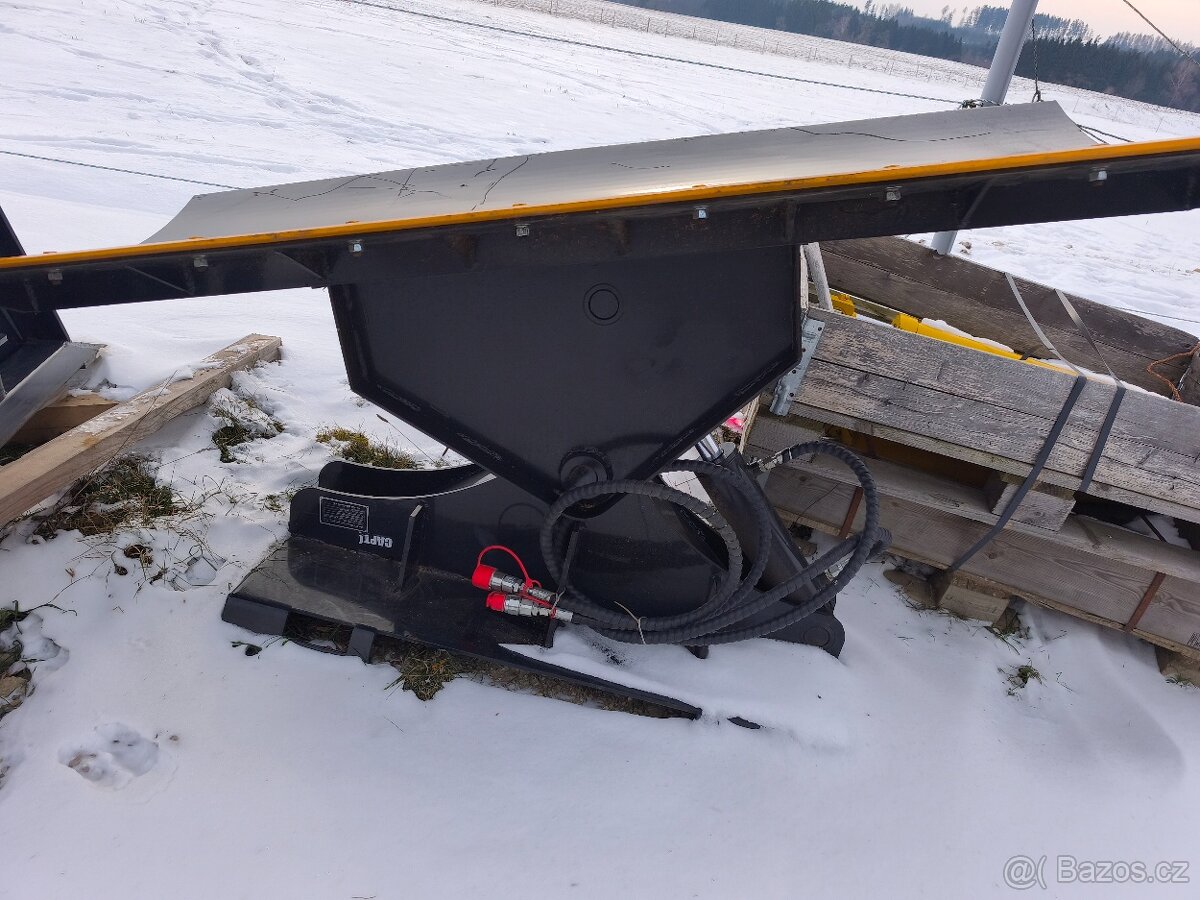 Radlice na smykový nakladač hydraulická - 2