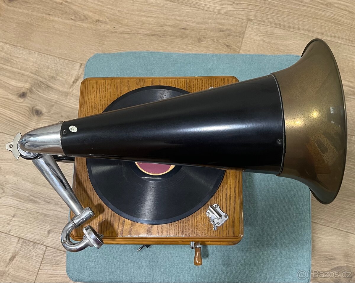 Gramofon s rádiem a kazeťákem - 2