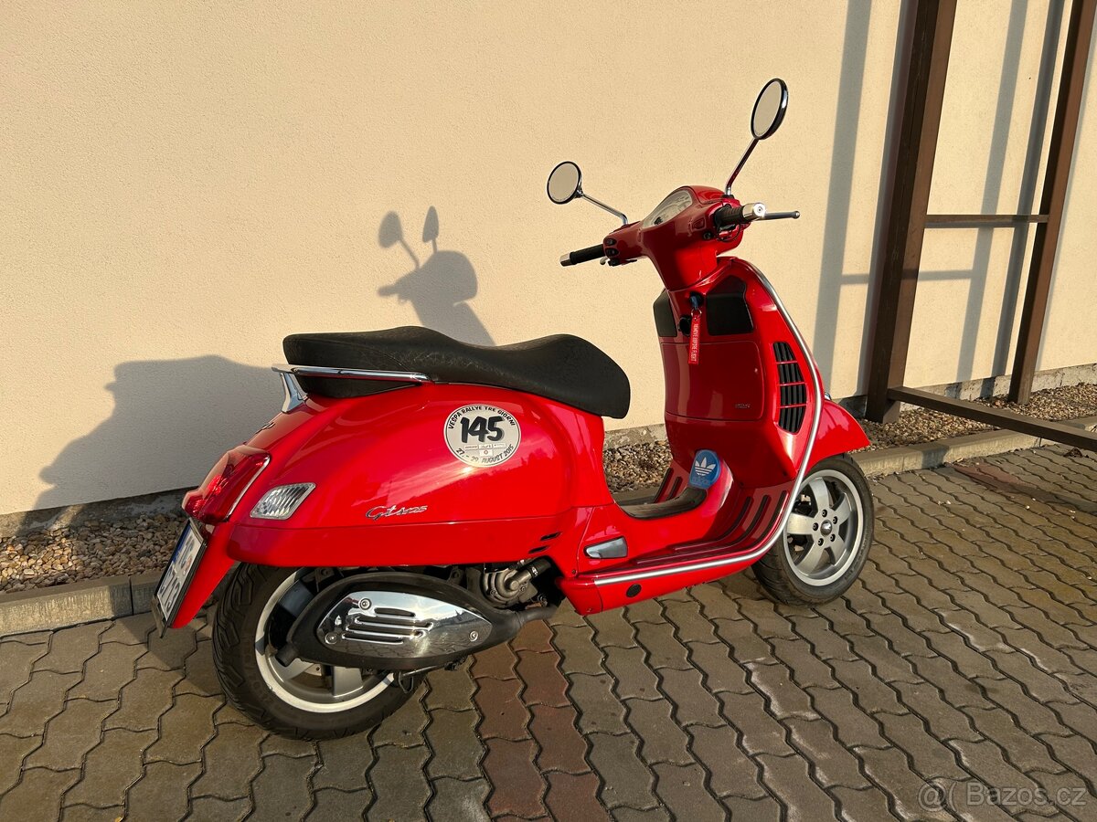 Vespa GTS 125 - 2
