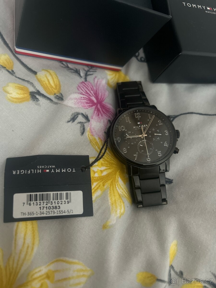 Hodinky Tommy Hilfiger černé - 2