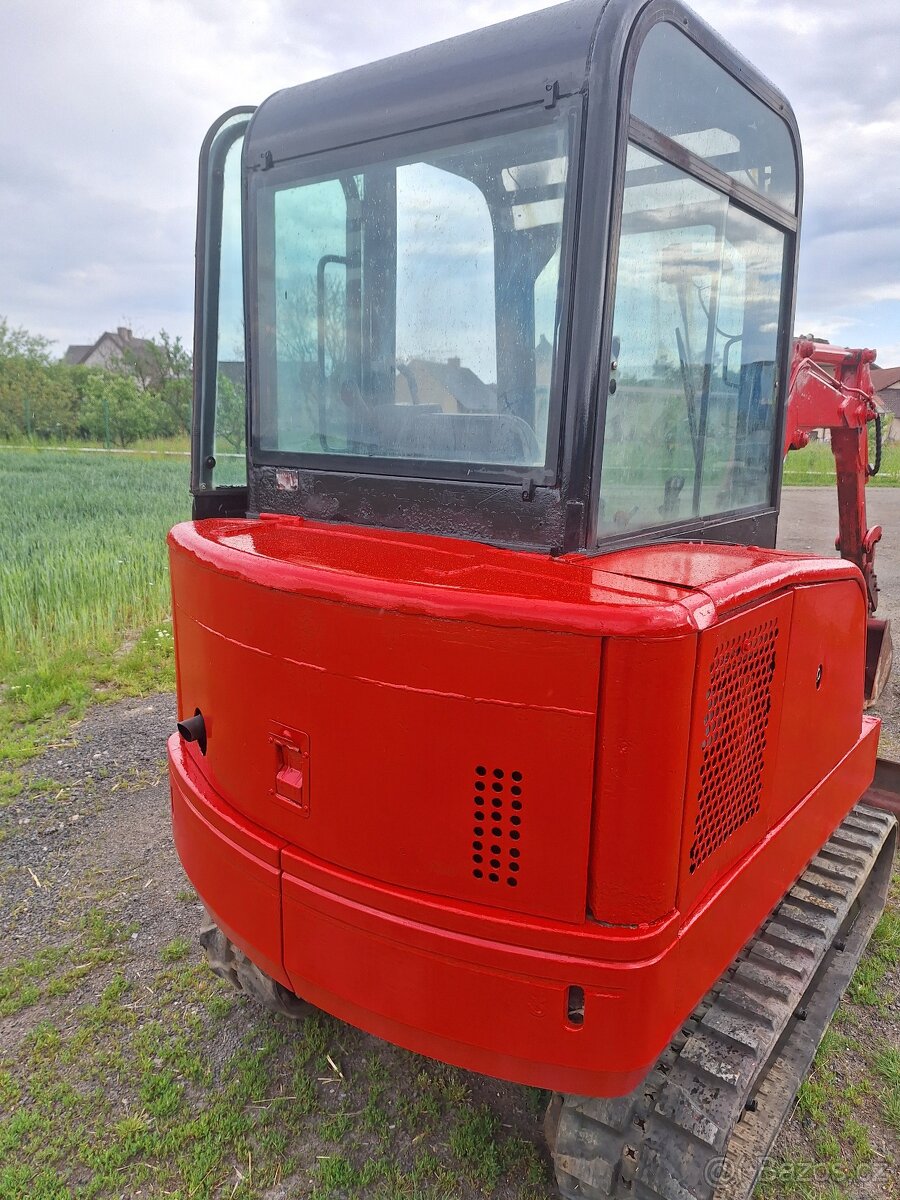 Minibagr Bobcat X 325 nebo vymena - 2