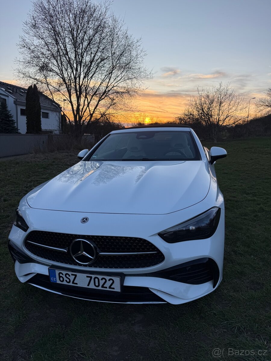 Mercedez - Benz CLE 450 4MATIC Cabriolet - 2