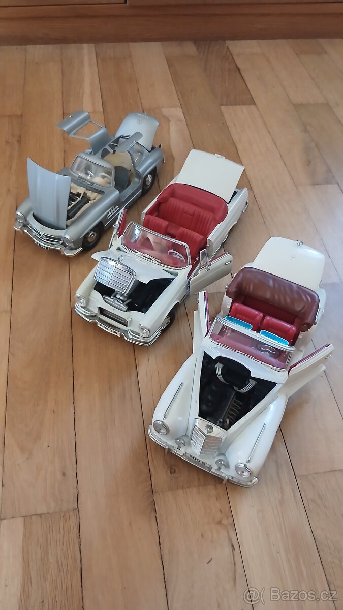 Mercedes Benz - 2