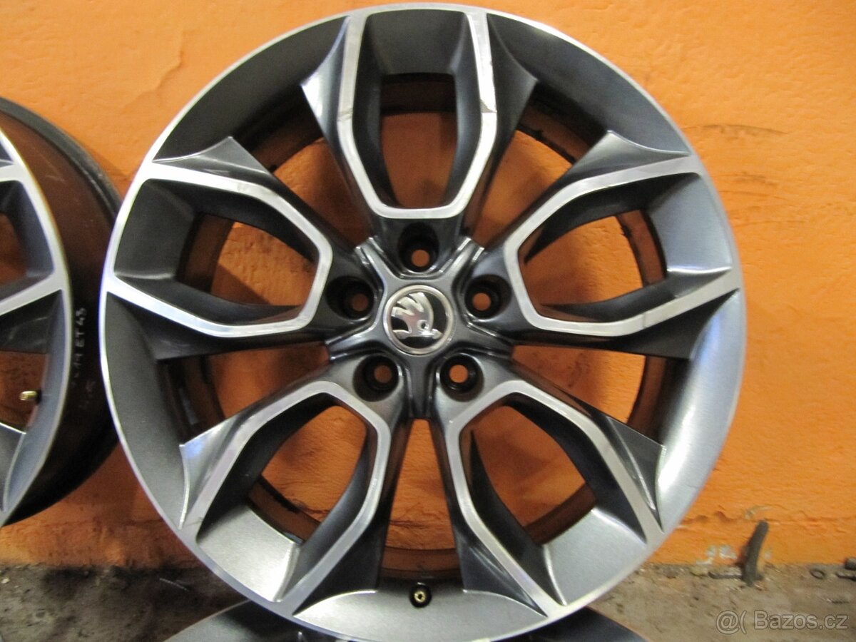 Alu Škoda R19 originál - 2