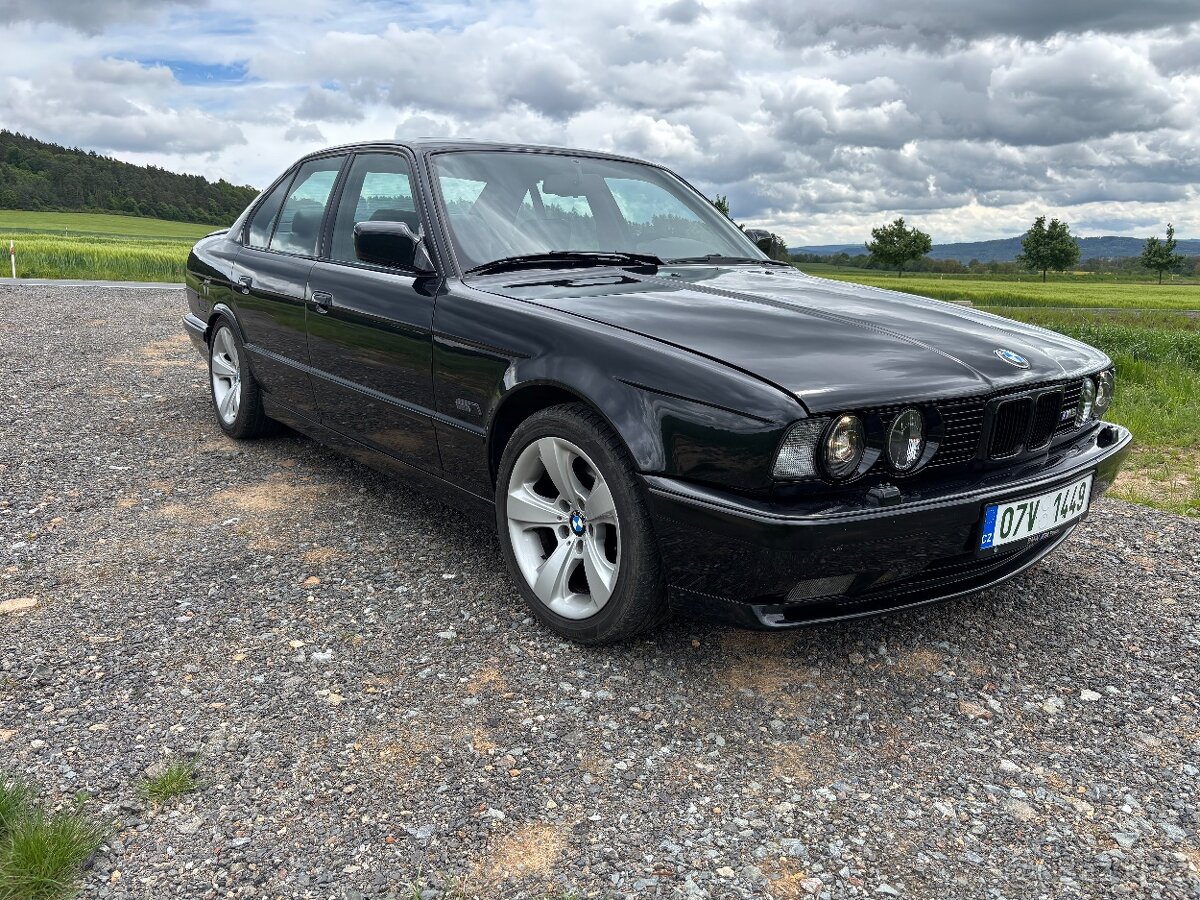 BMW M5 e34 - 2