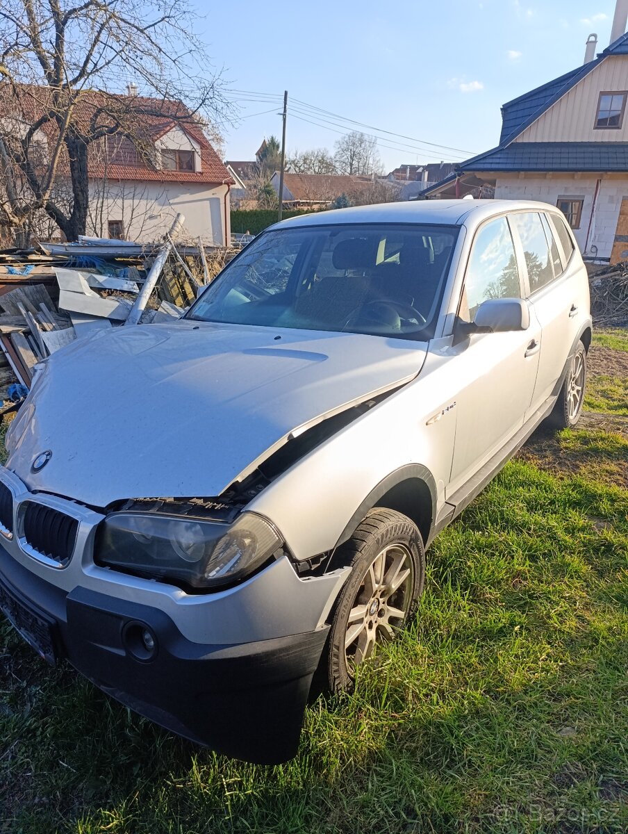 BMW X3 e83 r.v2005 na náhradní díly - 2
