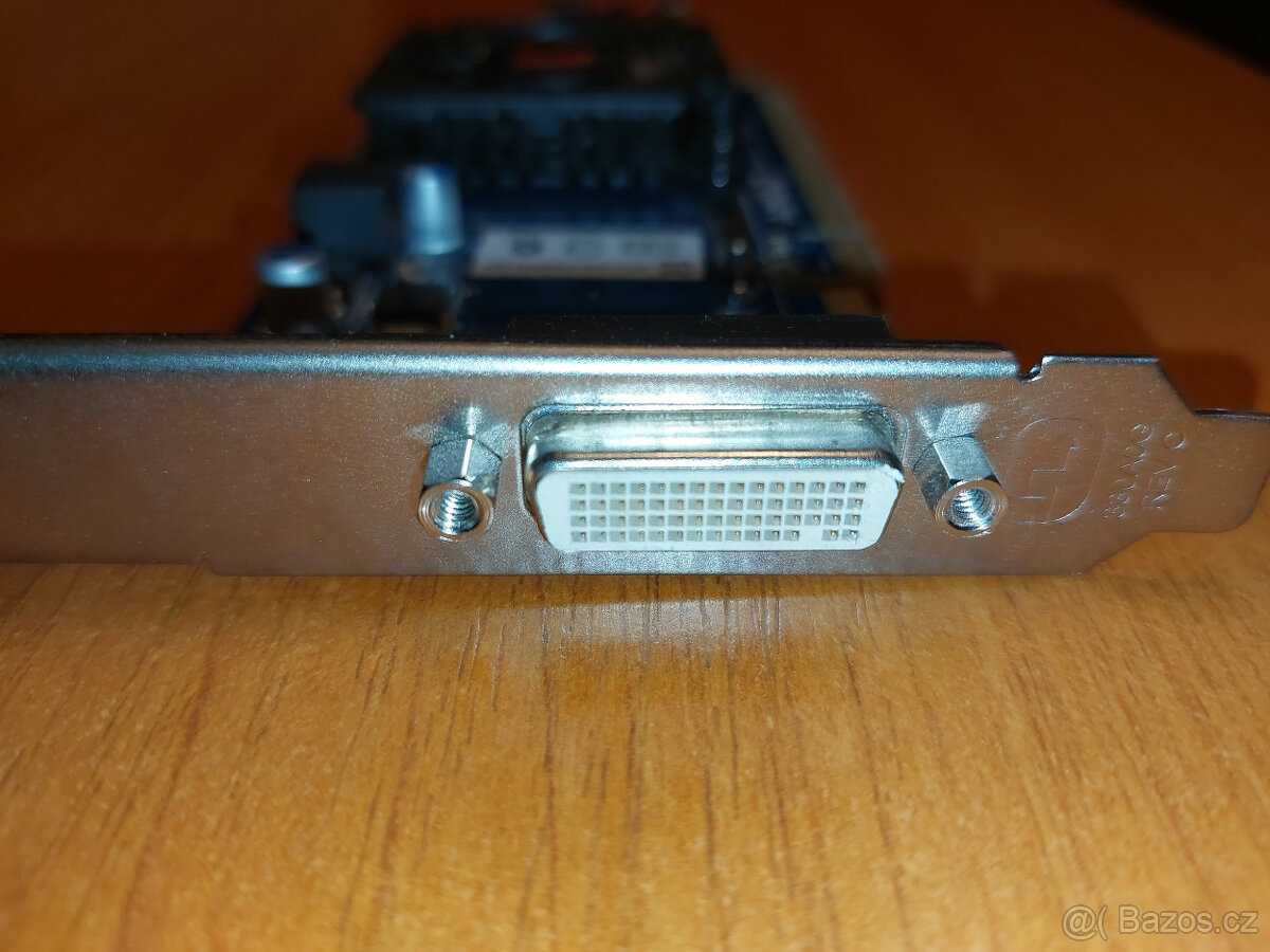 Dell AMD Radeon HD 5450 512MB DDR3 - 2