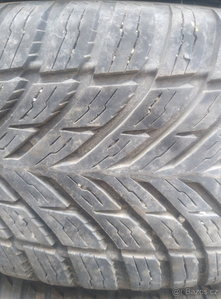 215/60/r17 Nokian 6,5mm - 2