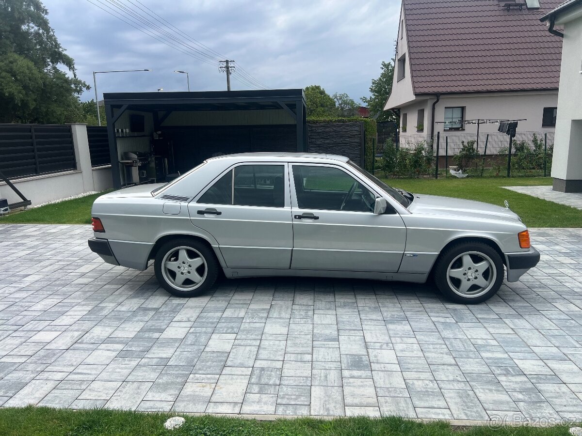 Mercedes 190E 2.0 Automat - 2