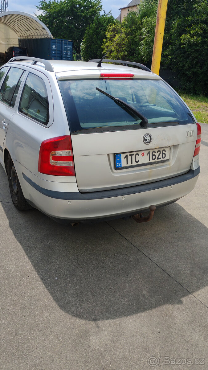 Škoda Octavia II 1,6 + LPG - 2