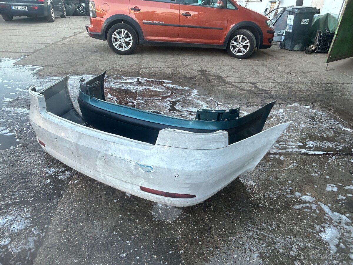 Zadní nárazník octavia 2 fecelift liftbak - 2
