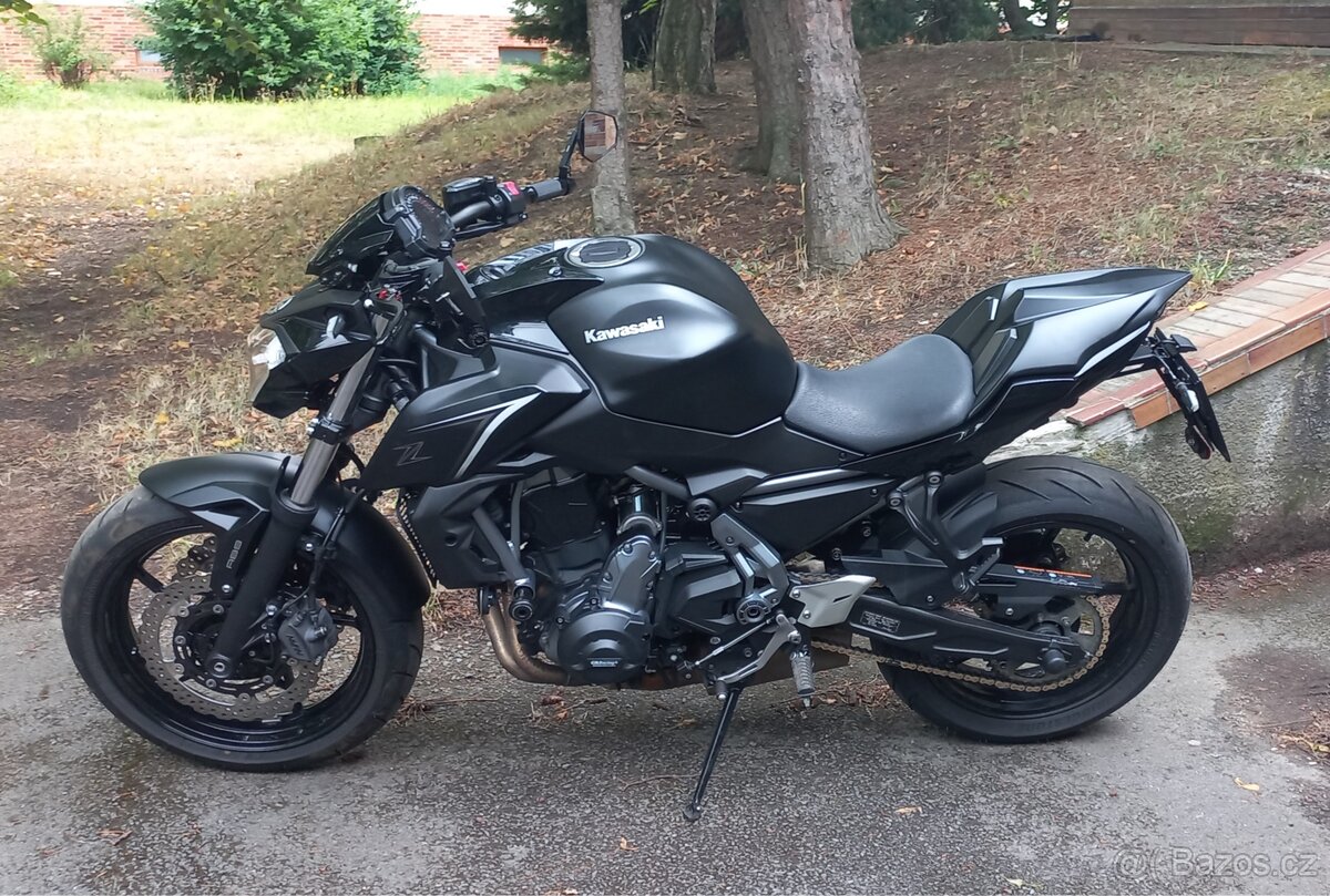 Kawasaki Z650 - 2