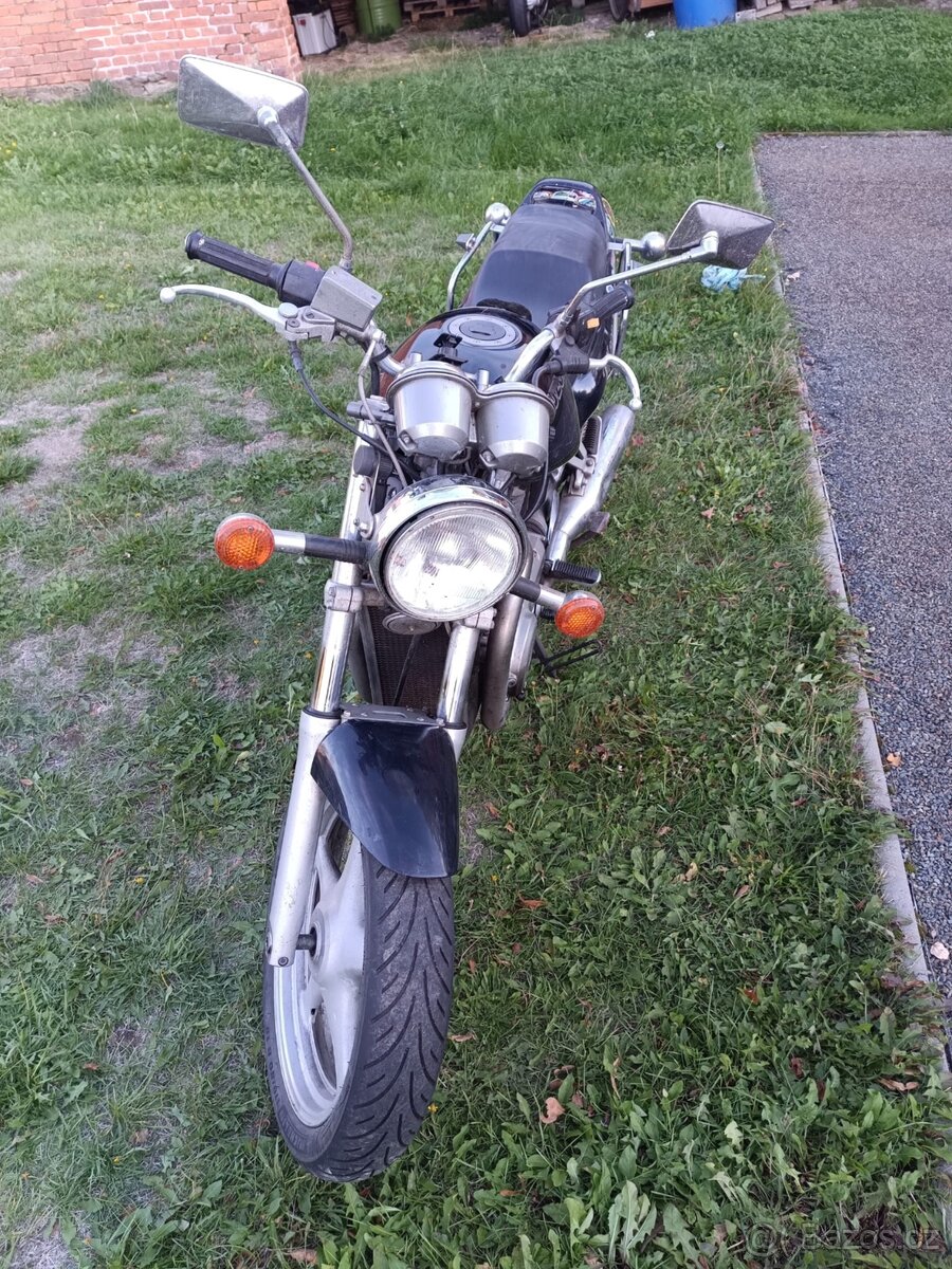 Suzuki VX 800 VS51B - 2