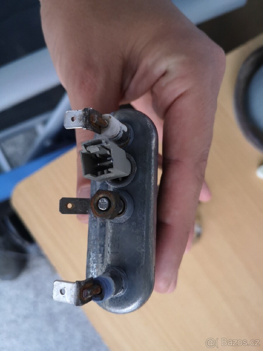 Topné těleso Bosch Siemens - 00616832 - 2