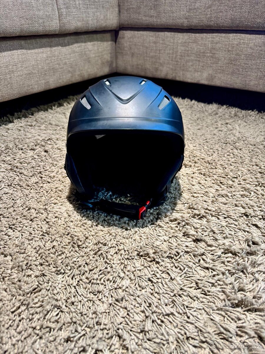 Lyžařská přilba Arcore. Top stav - 2