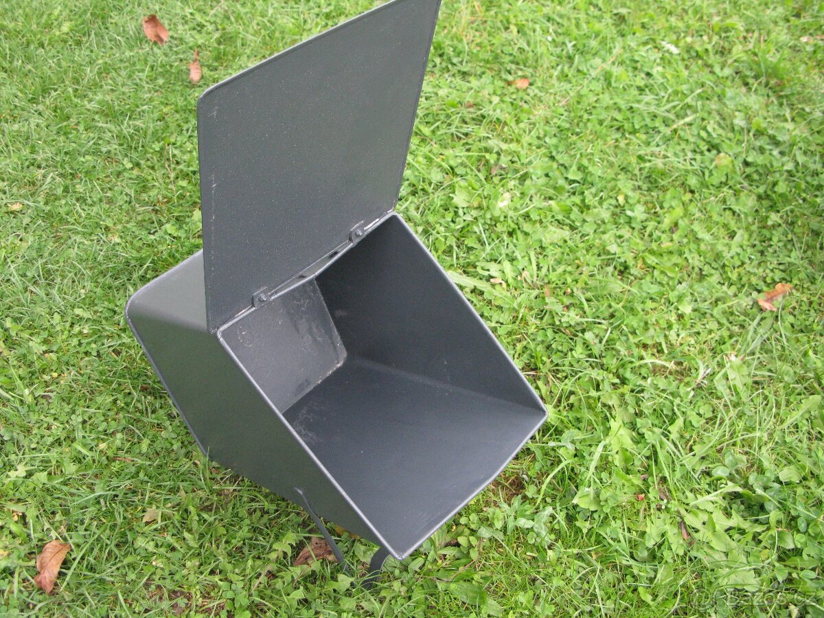 starožitný uhlák - 2