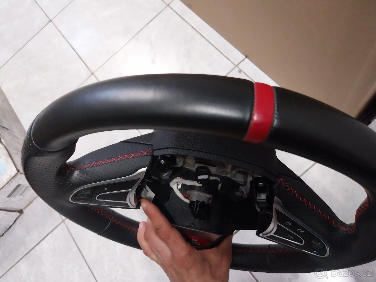 Volant Renault megane 4 RS - 2