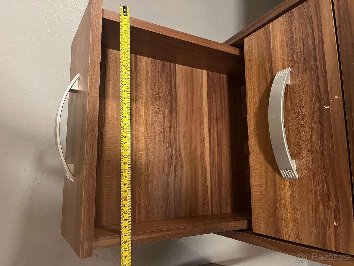 Stůl pro počítač - 2