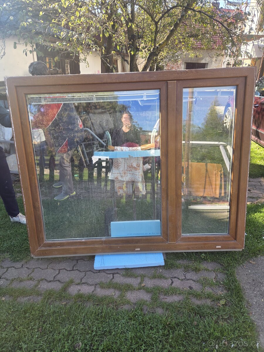 Plastová okna zlatý dub - 2