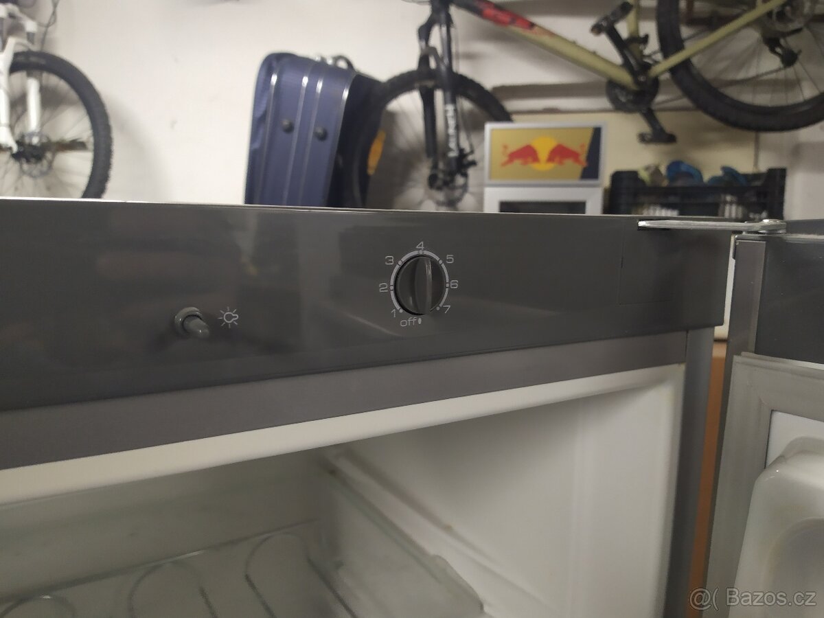 Lednice s mrazákem WHIRLPOOL ARC 5522 - 2