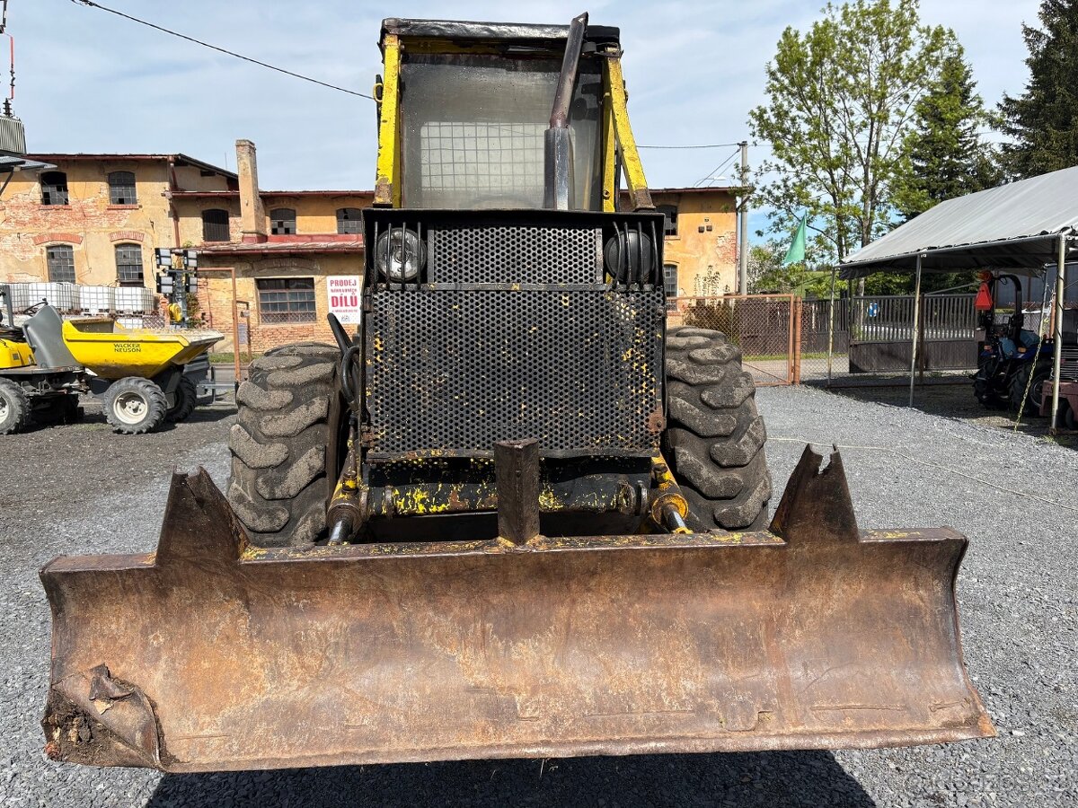 LKT 81 lesní kolový traktor - 2