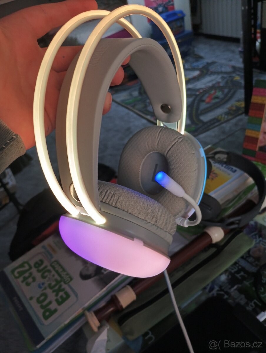 RGB hernia sluchatka frhes rebel - 2