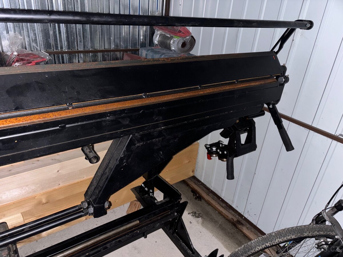 Ohybačka plechu URSL M-BH1 - 2