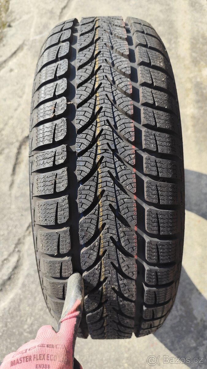 185/60 R15 - 2