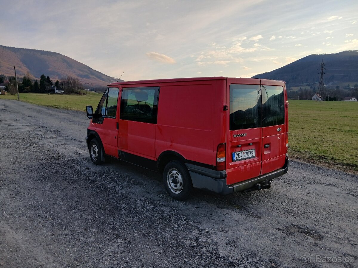 Ford tranzit 260s - 2