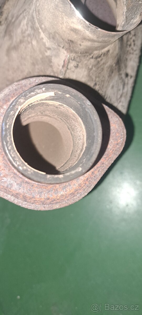 Prodám výfuk trabant - 2