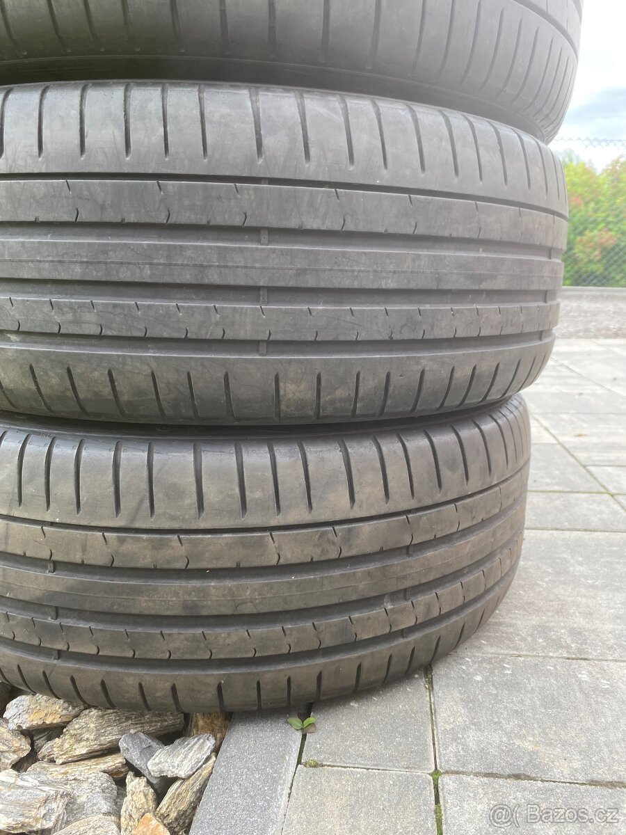 Letní pneu PIRELLI P-zero 225/40 R20 94Y - 2