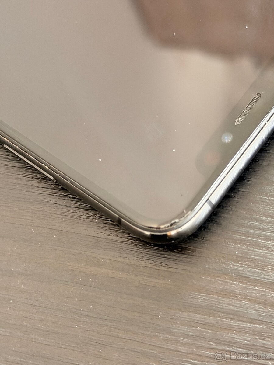 Apple iPhone XS 64gb nová baterie - 2