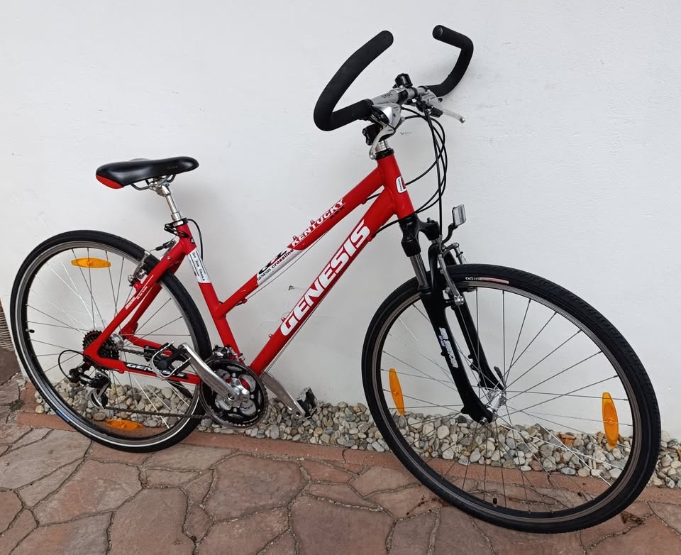 Dámské kolo Genesis - ALU rám 18,5" - 2
