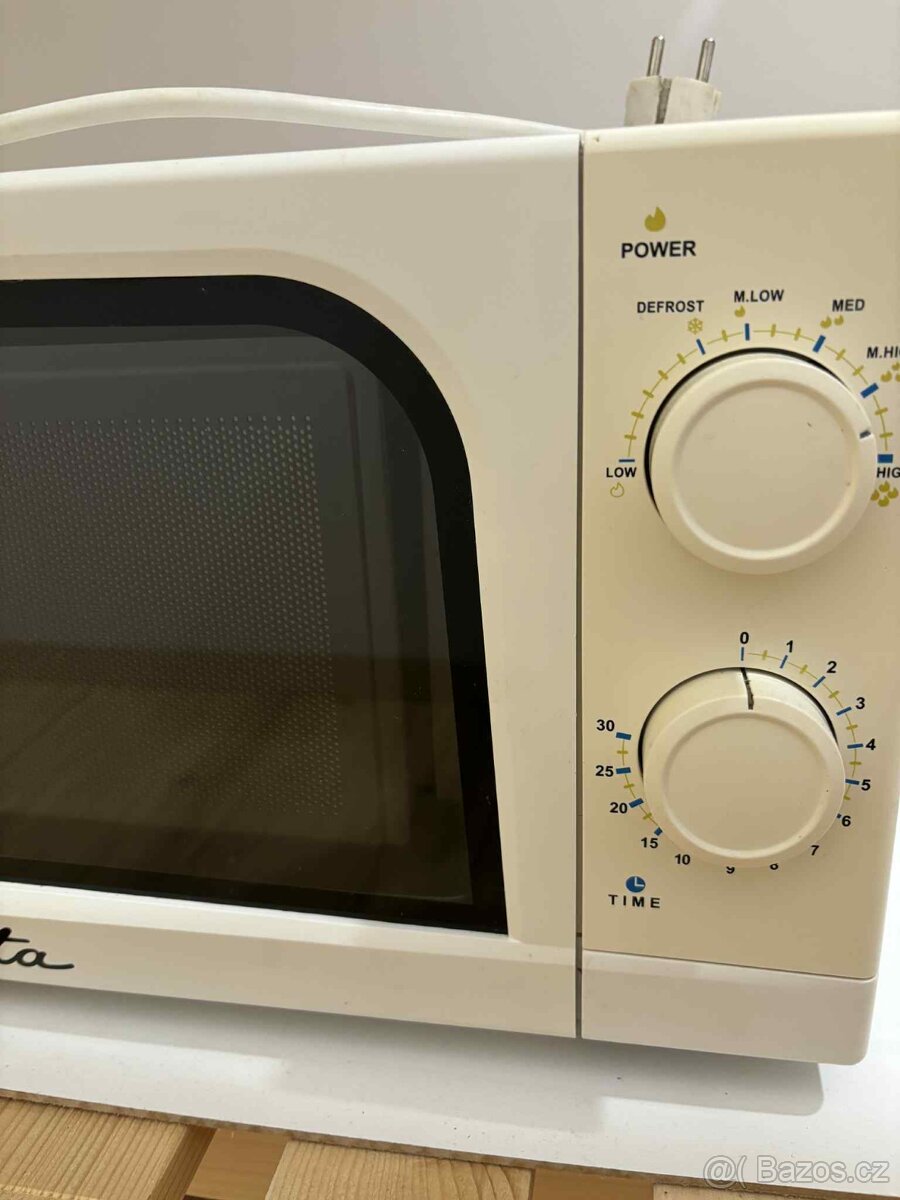 Mikrovlnná trouba Eta - 2