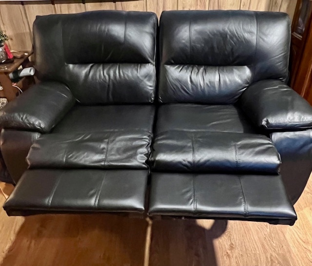 Kožená sedací souprava s výsuvem pro nohy - 2