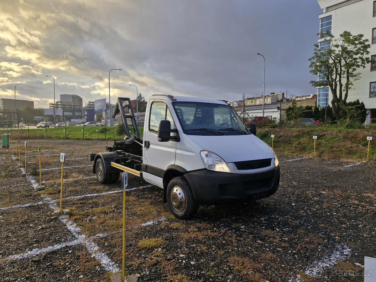 Iveco daily kontejner 6t - KONEČNÁ CENA 360.000 Kč - 2