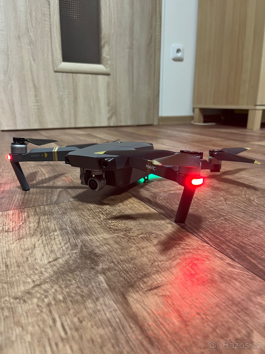Dji Mavic Pro Fly More Combo + příslušenství - 2