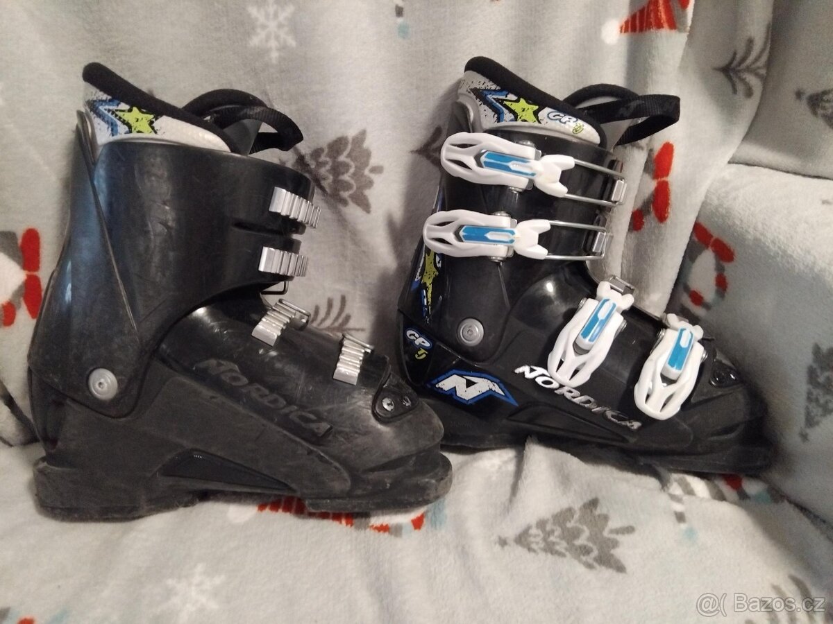 Prodám dětské lyžáky Nordica vel. 20 - 2