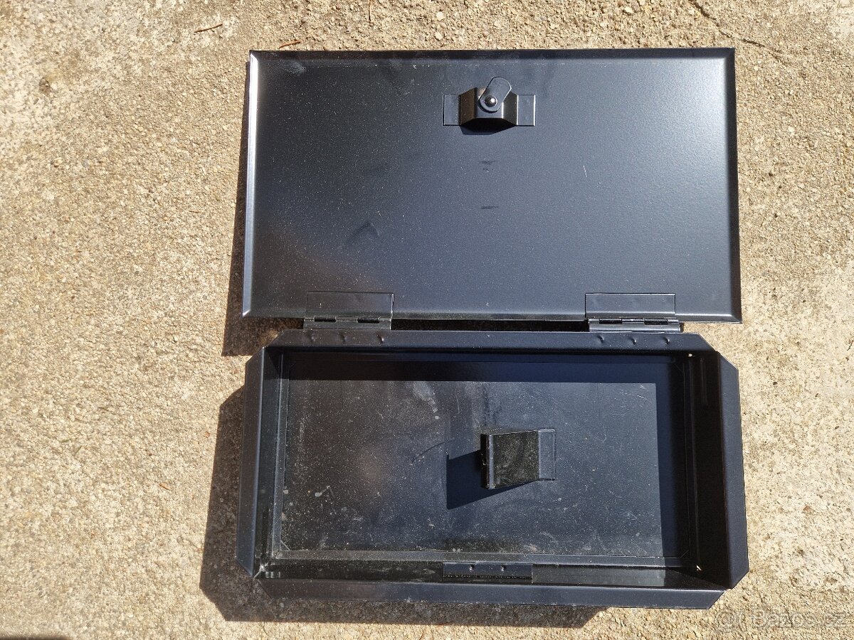 Revizní dvířka - 2