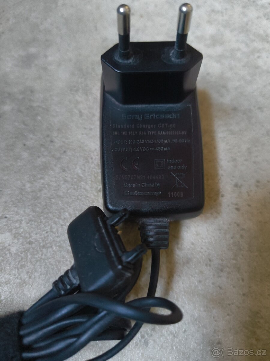 Originální nabíječka-adaptér Sony Ericsson CST-60 - 2