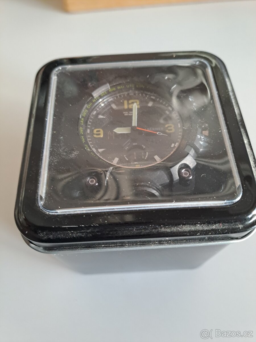 Outdoorové hodinky - 2