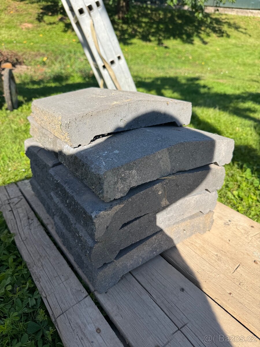 Stříška plotová Diton štípaná 200x300x70mm - 2