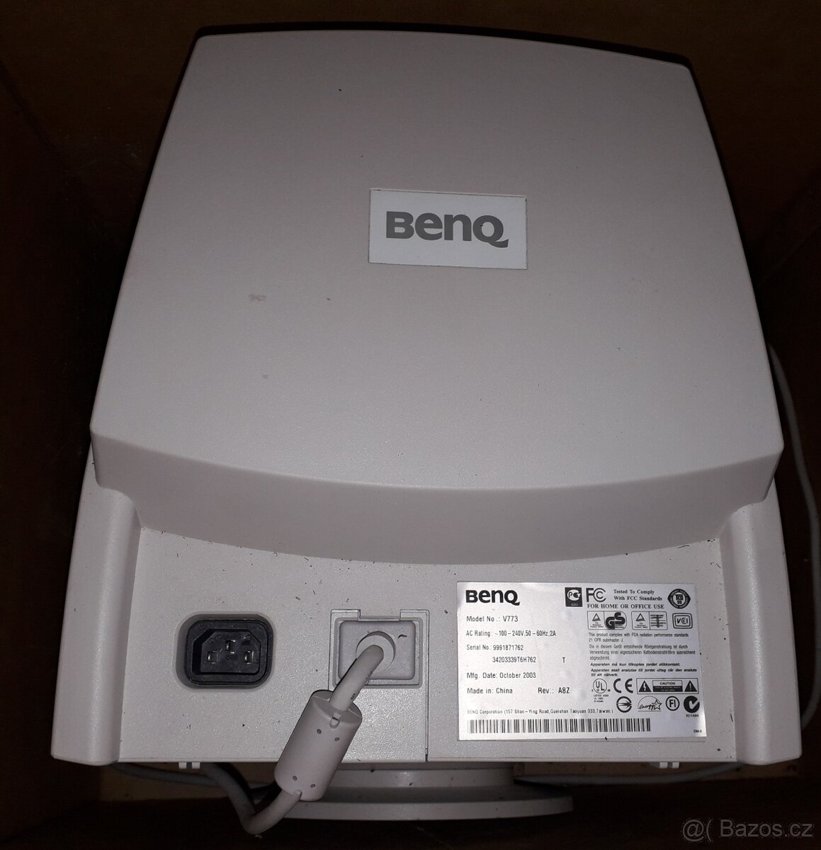 Monitor BENQ V773 - 2