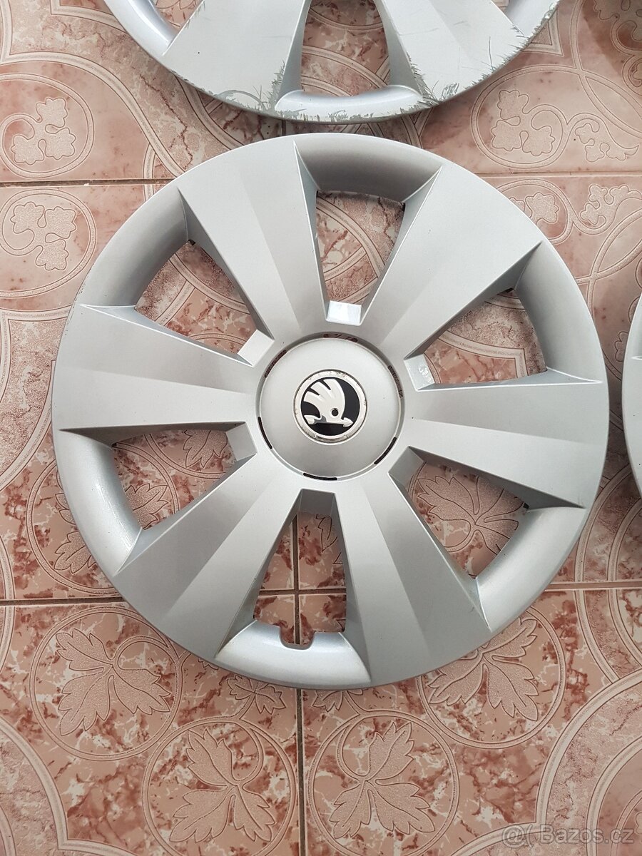 Kryty kol Škoda 15" - 2