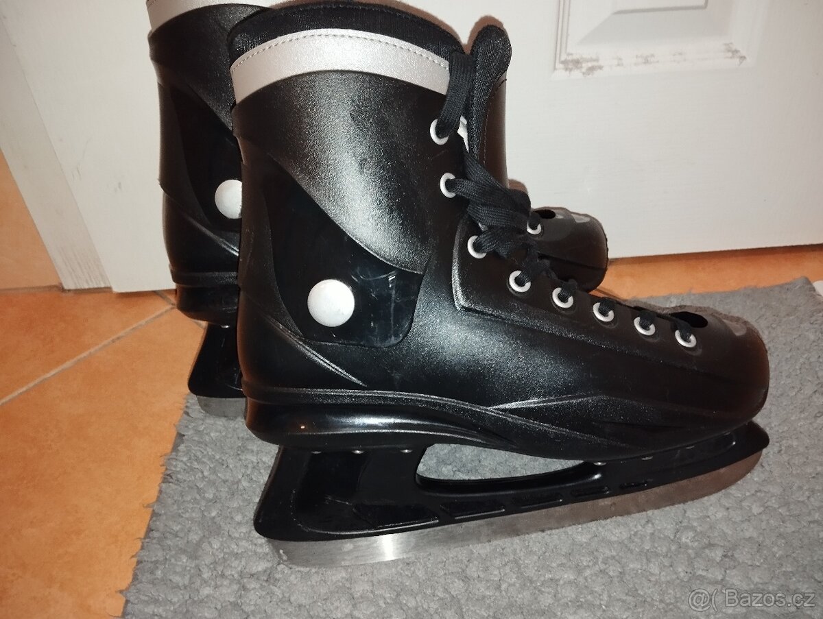 Prodám brusle Oxelo, velikost 42 - 2