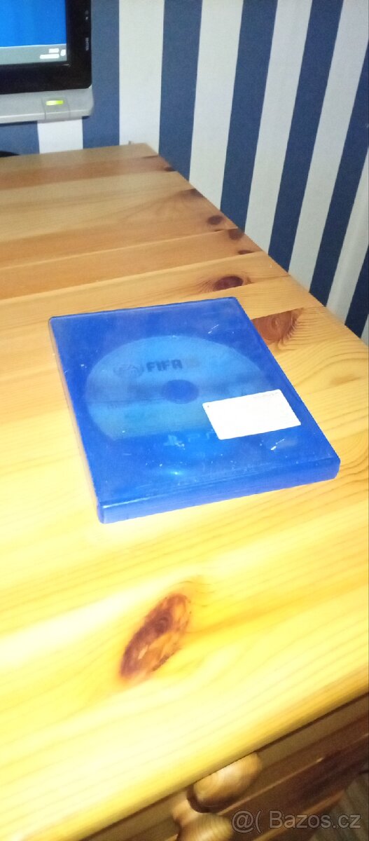 FIFA 15 PlayStation 4 - 2